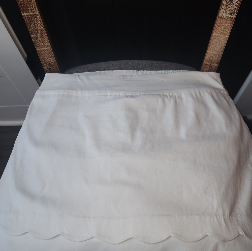 Crown & Ivy Cream Skort